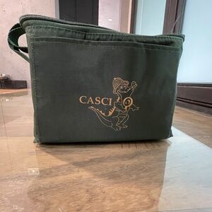 New Insulated Lunch Tote with Adjustable Carry/Shoulder Strap